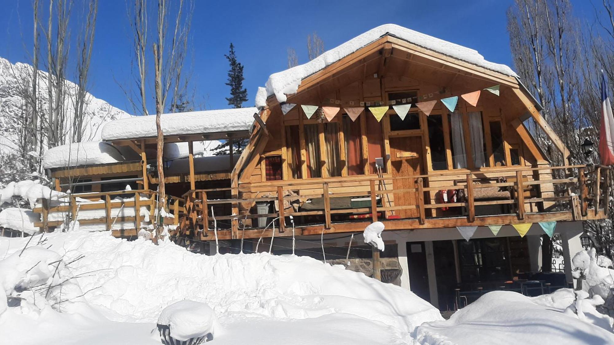 Hostal Crisol Refugio Lo Valdes Exterior foto